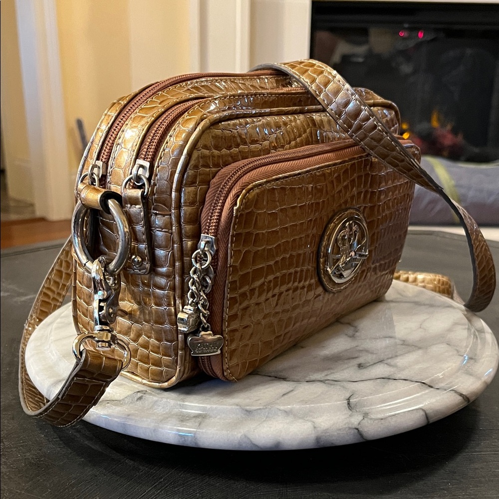 Extremely Functional CrossBody Bag with 2 Extra Accessories